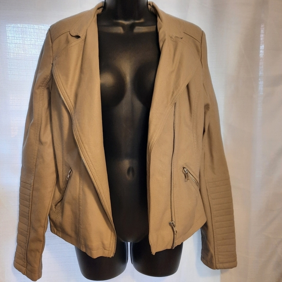 Metaphor Jackets & Blazers - Metaphor Women's Tan Leather Jacket